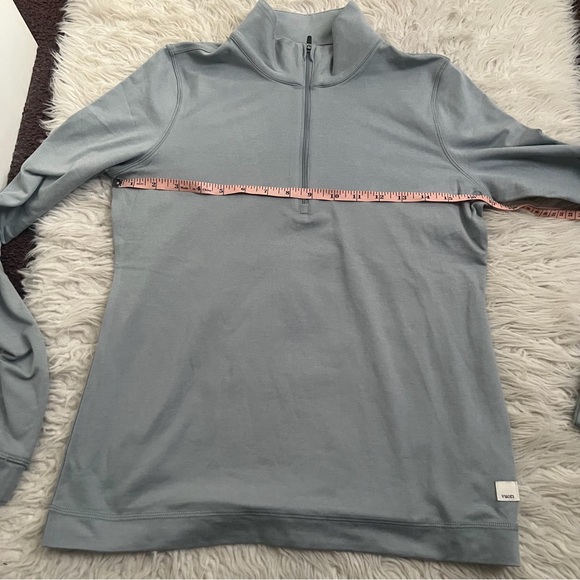 Vuori Halo Essential Half Zip - Chalk Blue Heather - Picture 6 of 6